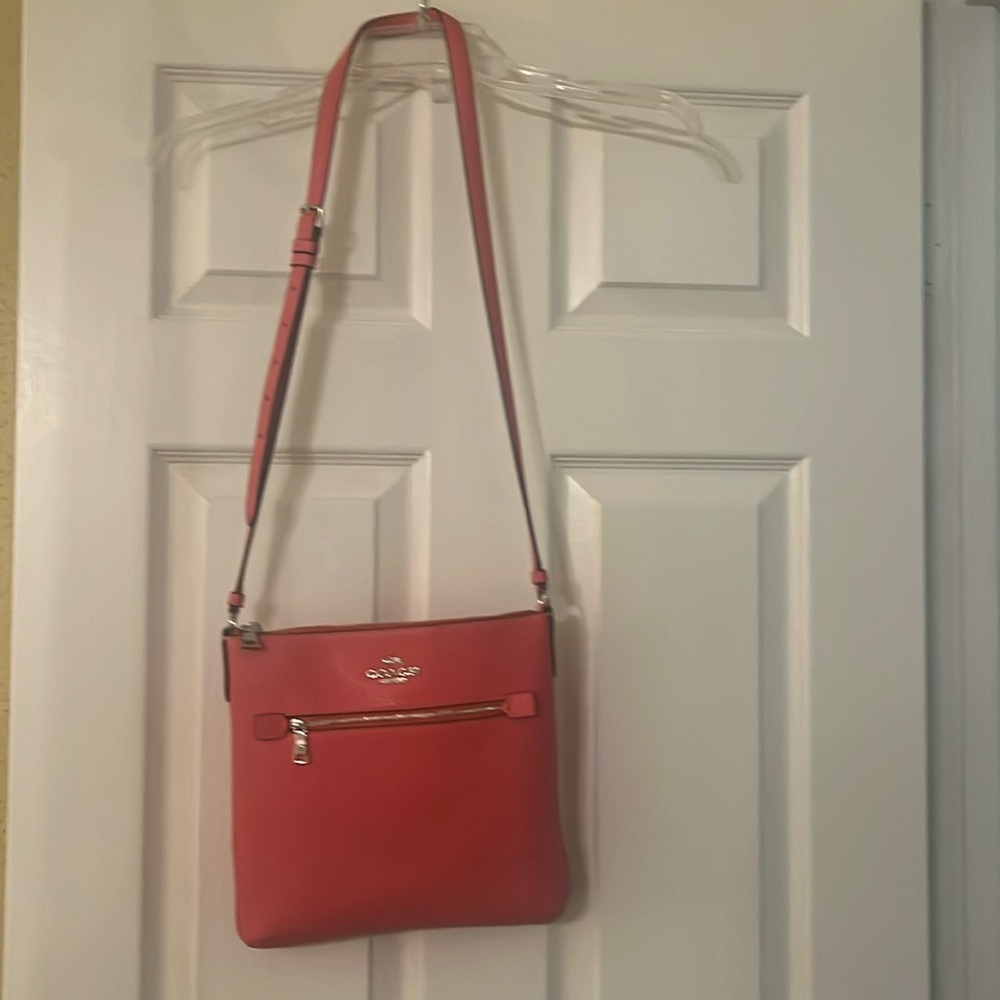 Unique color, Coach purse gently used. Pebble finish.